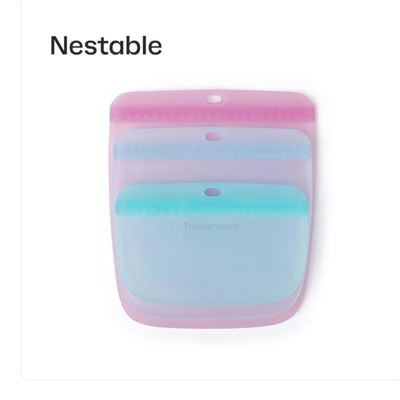 Tupperware Silicone Slim Bag Large food storage 1.75 Quart- 1.6 L set of 2 - Picture 4 of 5